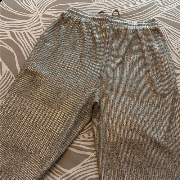 BISHOP & YOUNG gold glittery joggers - Picture 10 of 11